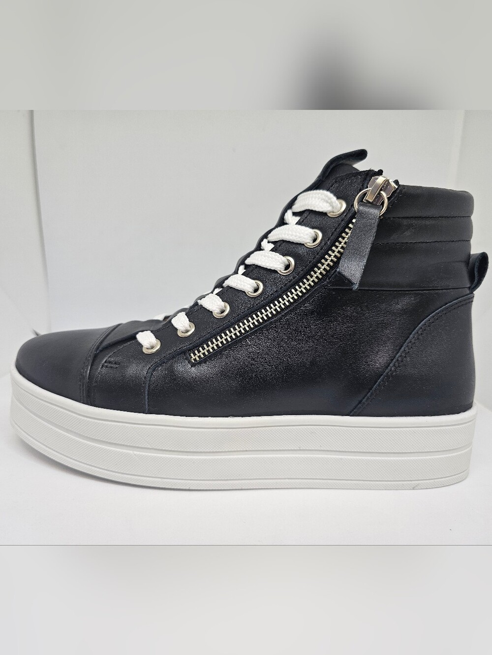 Tyche Black High-Top Platform Sneaker with White Platform and Two Zippers